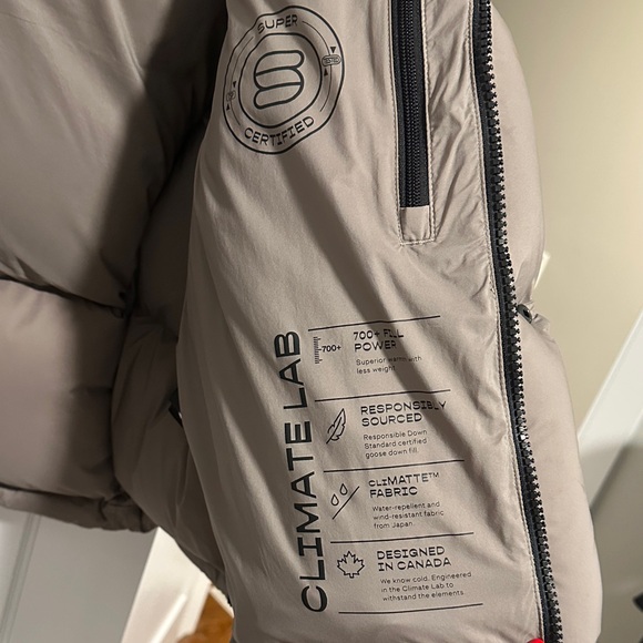 Aritzia Super Puff Jacket in Taupe - Picture 6 of 9